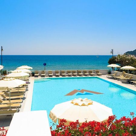 Hotel Montecristo مارينا دي كامبو المظهر الخارجي الصورة
