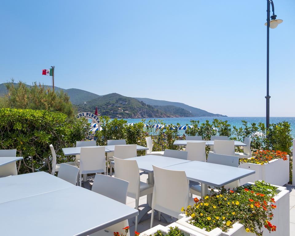 Hotel Montecristo مارينا دي كامبو المظهر الخارجي الصورة