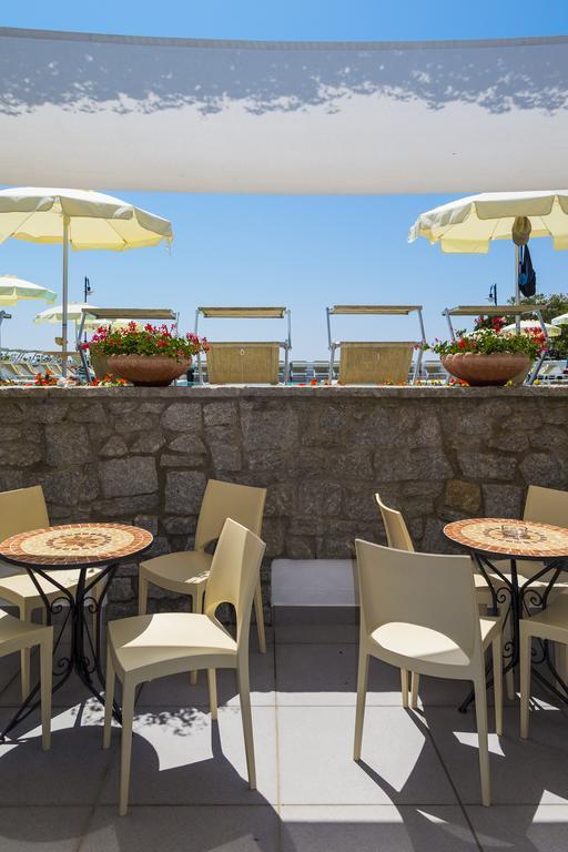 Hotel Montecristo مارينا دي كامبو المظهر الخارجي الصورة